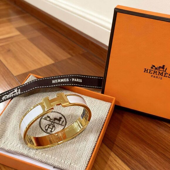 Hermès White and Gold Bracelet - Picture 3 of 6